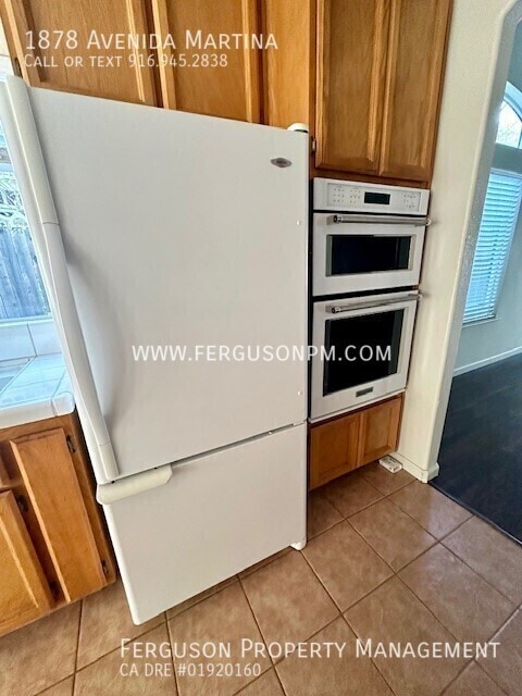 Photo - 1878 Avenida Martina