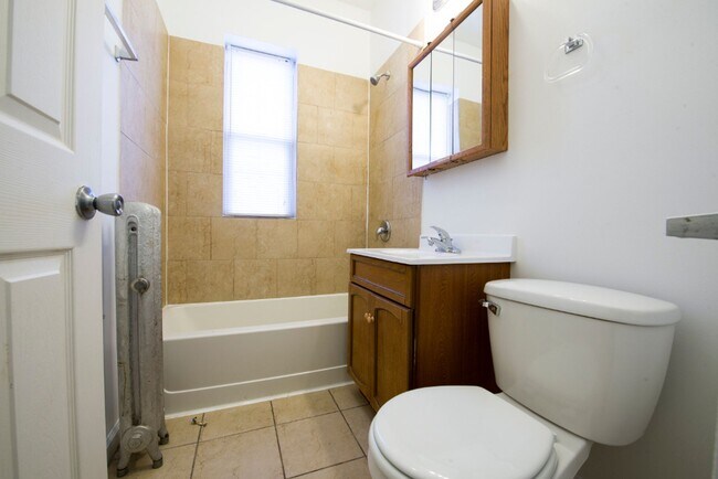 Photo - 5958 W North Ave 1605-11 N Austin Chicago, IL 60639