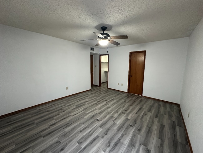 Photo - 3501 N 23rd Ln Unit 104