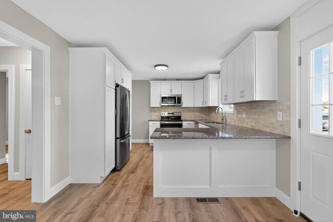 Photo - 2105 Second Street Pike Unit 2105A