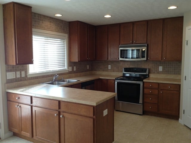 Photo - 2305 Treetop Ln