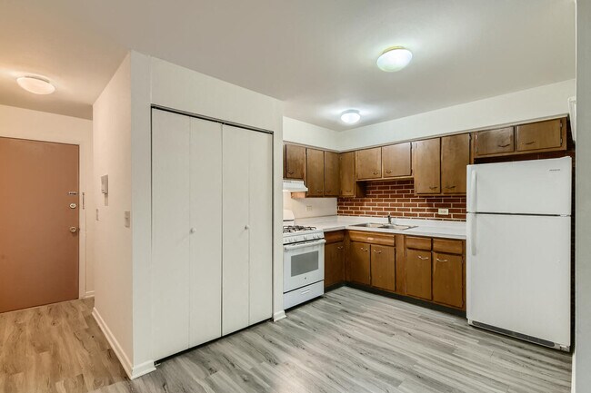 Photo - Fleetwood Center