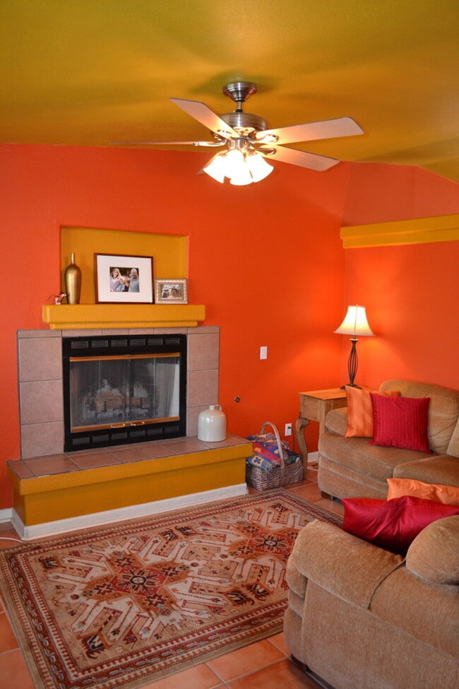 Photo - Bright & Spacious 3-Bedroom Tucson Rental ...