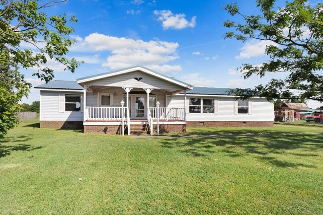 Photo - *SPACIOUS HOME IN PIKEVILLE SCHOOL DISTRICT*