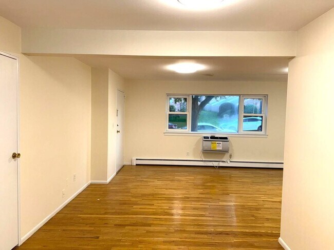 Photo - 3901 Dobrin Ct Unit 1