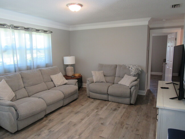 Living room - 16 Hillside Dr