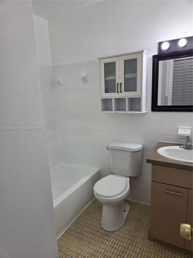 Photo - 4030 SW 61st Ave Unidad 6