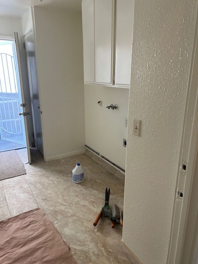 Photo - 267Amar Unit # 2