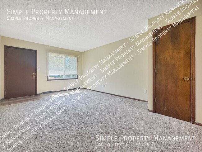 Photo - 6501 Henry St