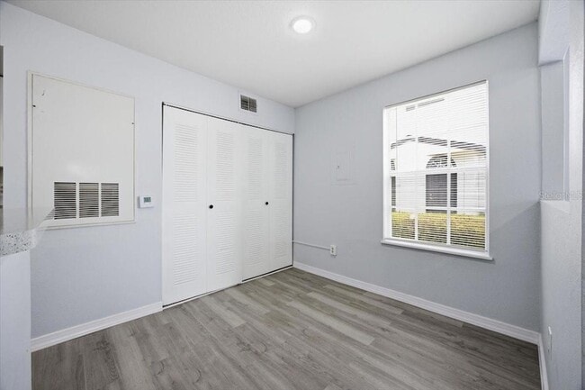 Photo - 1610 Columbia Arms Cir Unit 131