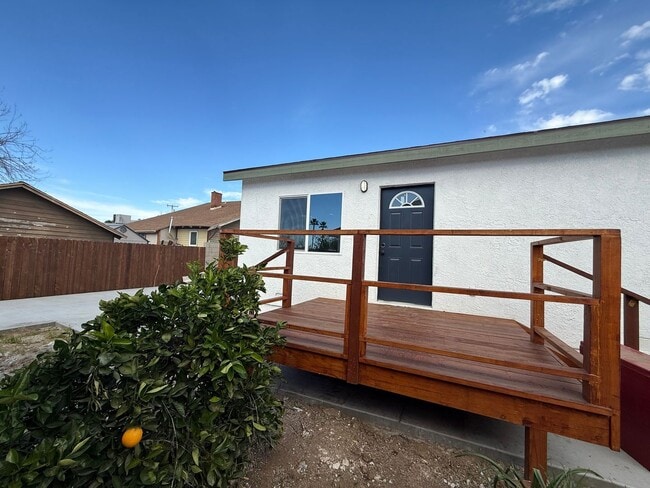 Building Photo - Brand new and Move-In ready!