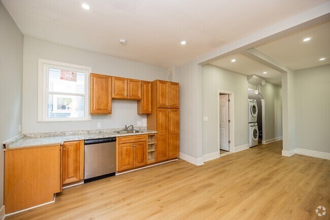 Building Photo - 10 Jerome St Unit 1 Rental