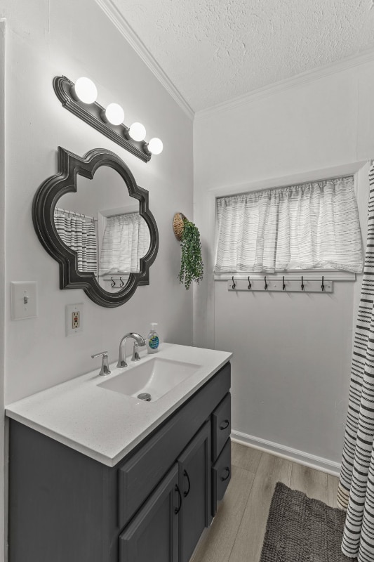 Photo - 131 W Noble St