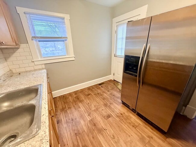 Photo - 1422 N Limestone