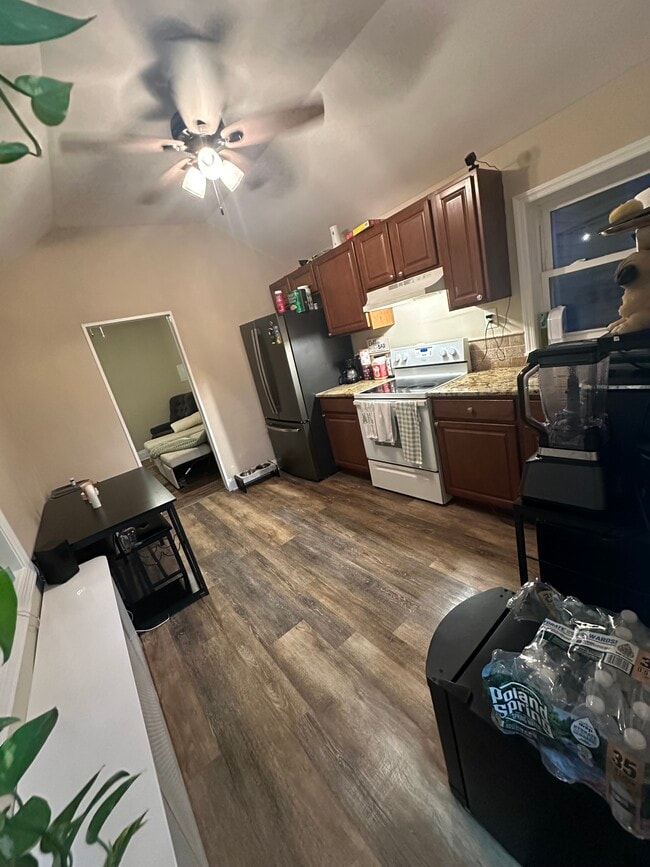 Photo - 16 Venetian Promenade Unit Back