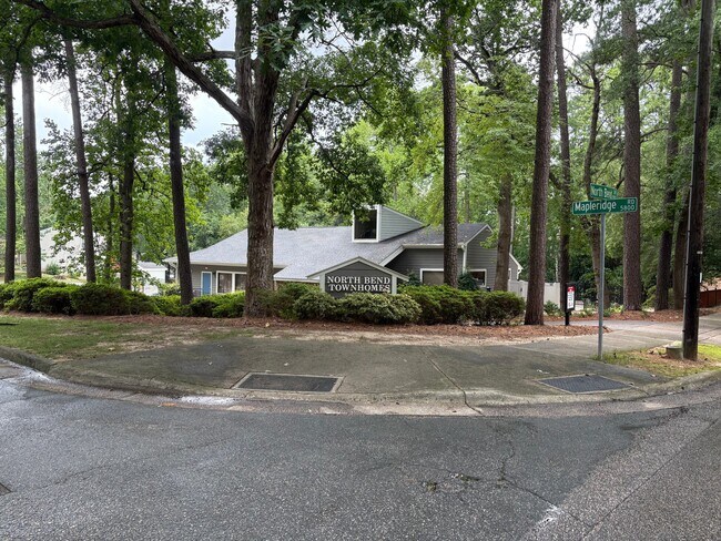 829 Green Ridge Dr