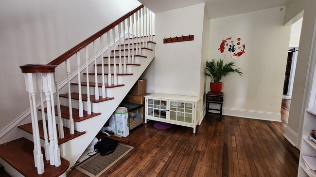 Photo - 513 S Brooks St