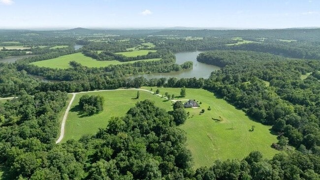 Photo - 17803 Campbell Ln