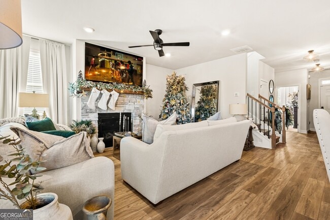 Photo - 295 Birdie Cir