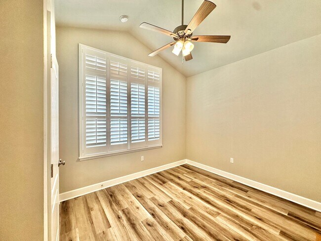 Photo - Modern Comfort in Fletcher Oaks – 3BR/2BA Home with Natural Light & Serene Views