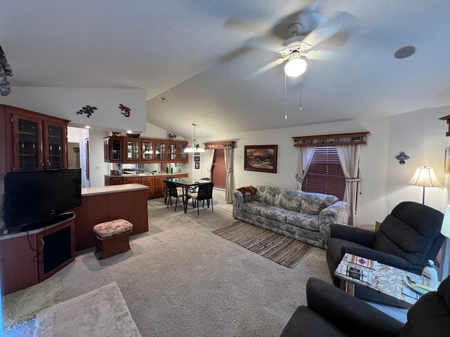 Photo - FURNISHED FOOTHILLS RETREAT!!