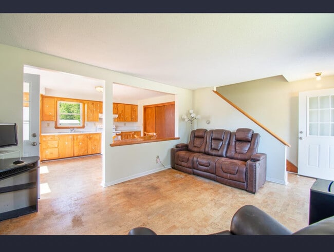 Photo - 57 Edgecomb Rd