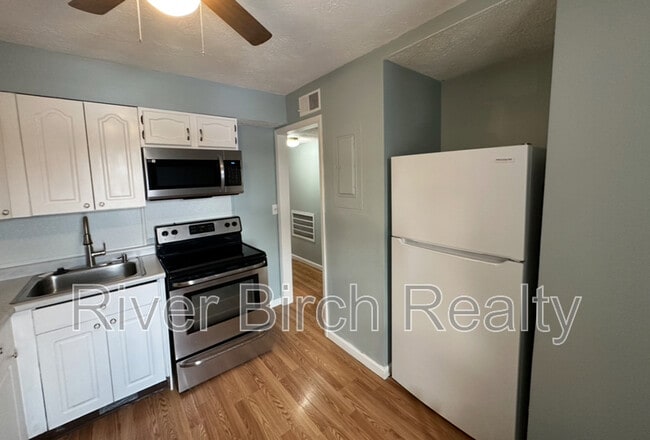 Photo - 1600 S 6th St