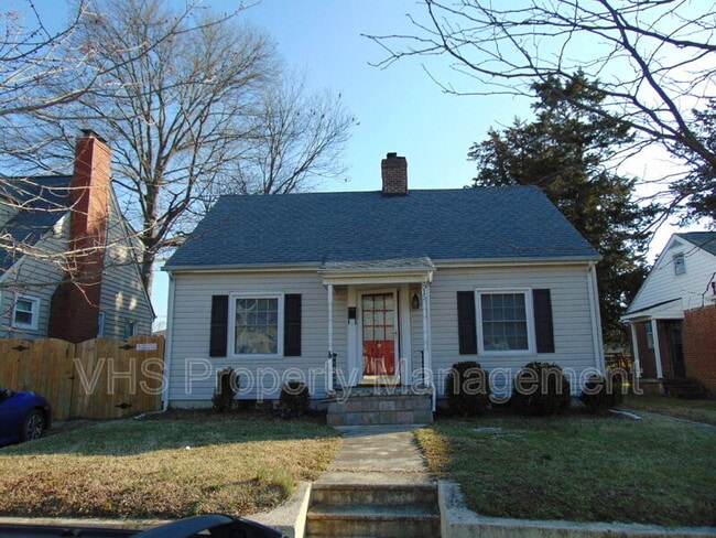 Photo - 815 Bright St