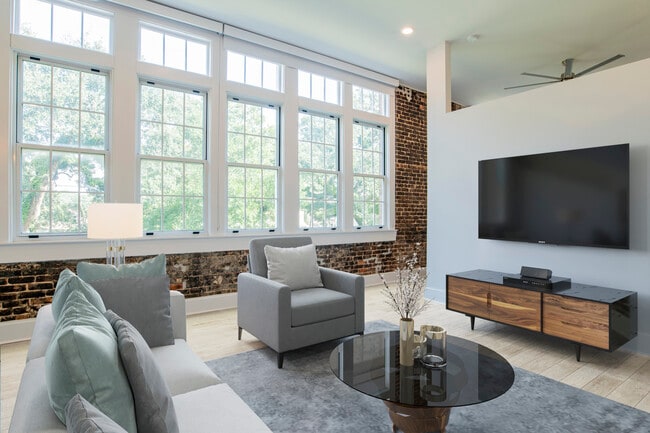 Amazing Windows and natural light