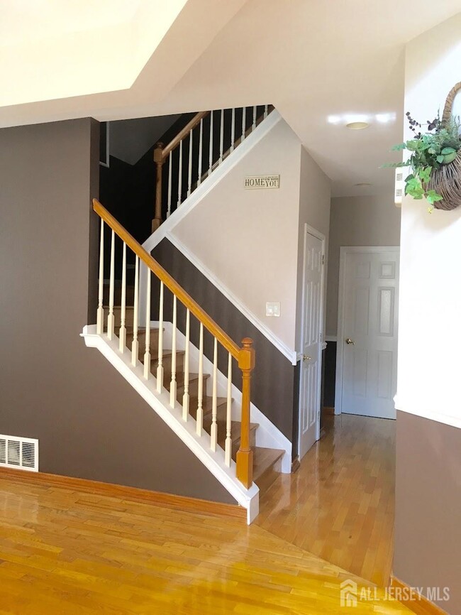 Photo - 171 Nathan Dr