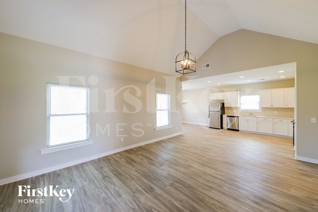 Photo - 254 Lakewood Ln
