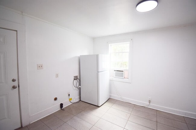 Photo - 2716 Sunrise St