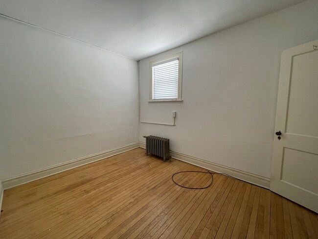 Photo - 28W573 Stafford Pl
