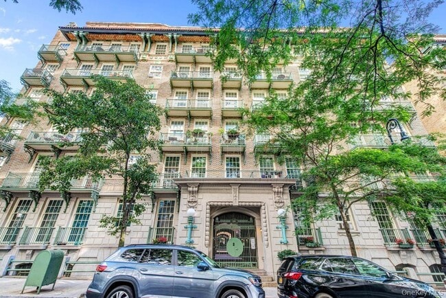 Building Photo - 509 E 77th St Unit 3I Rental