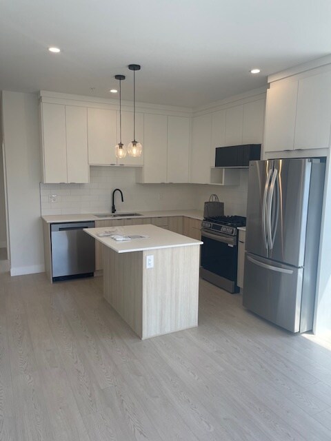 Photo - 2629 Millstream Rd