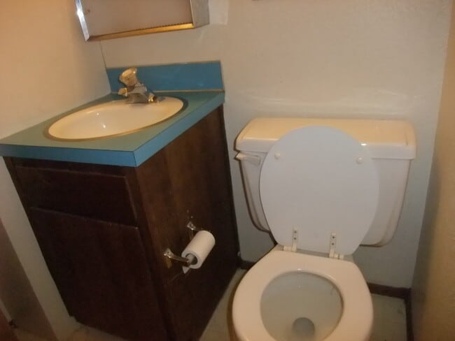 Photo - Nice Upstairs Unit  A Few Blocks From Campus. in Corvallis