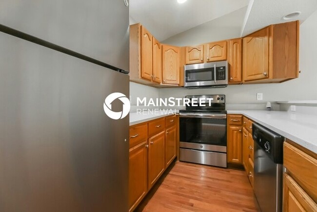 Photo - 3 Bedroom Pet-Friendly Home in Kansas City...