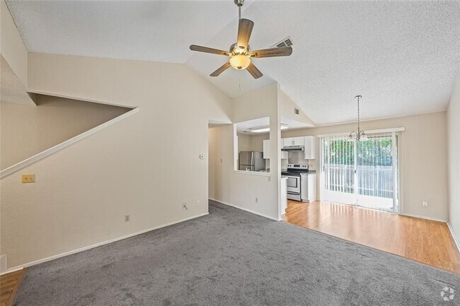 Building Photo - 1015 E Yager Ln Unit 84 Rental