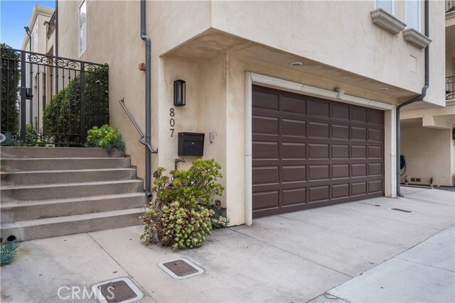 Photo - 807 Crest Dr Rental