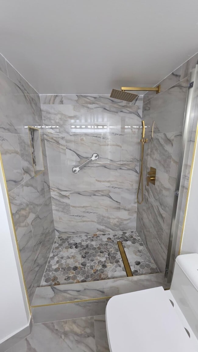 Photo - 1690 NE 191st St Unidad 409-1