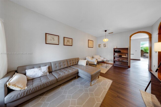 Photo - 5625 NW 112th Path