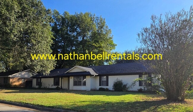 Photo - 695 32nd St SE