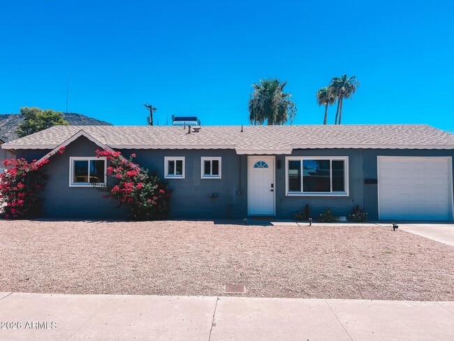 Building Photo - 11607 N 21st Ave