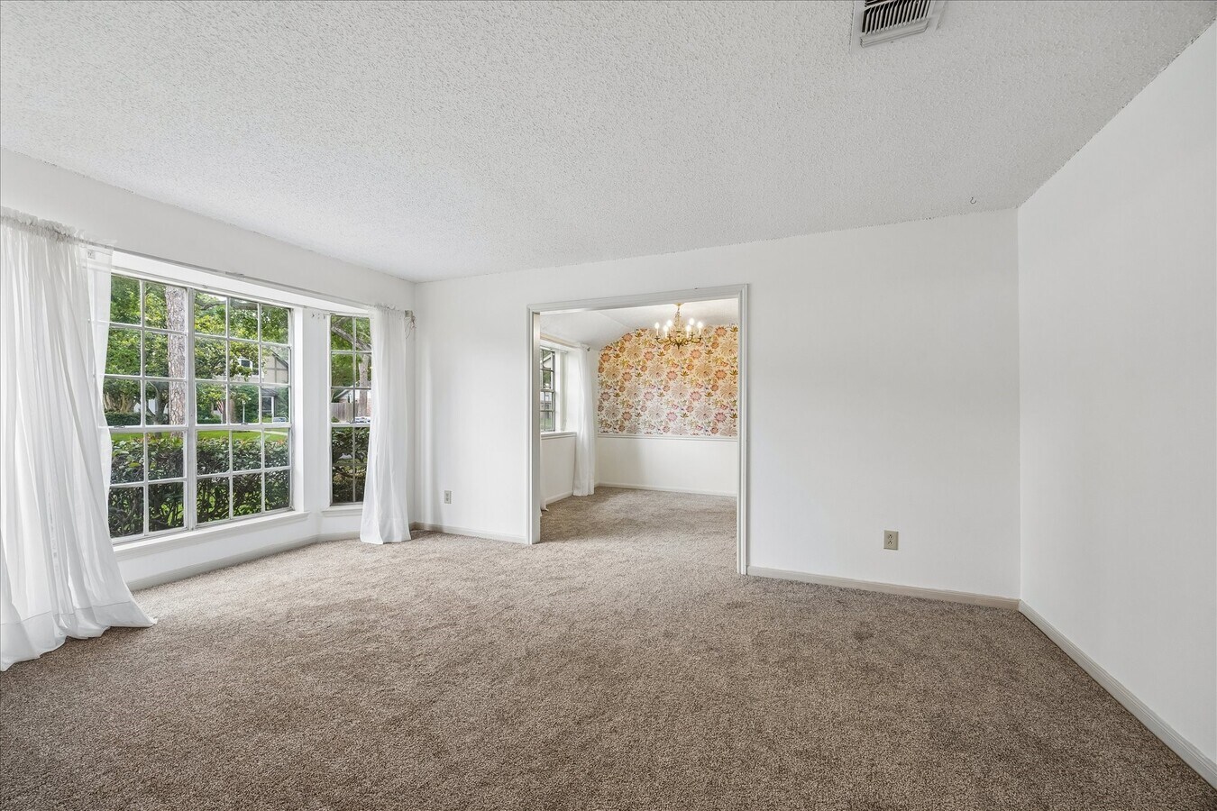 Photo - 11926 Waldemar Dr