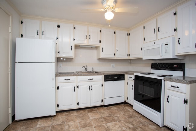 Kitchen - 2BR, 1BA
