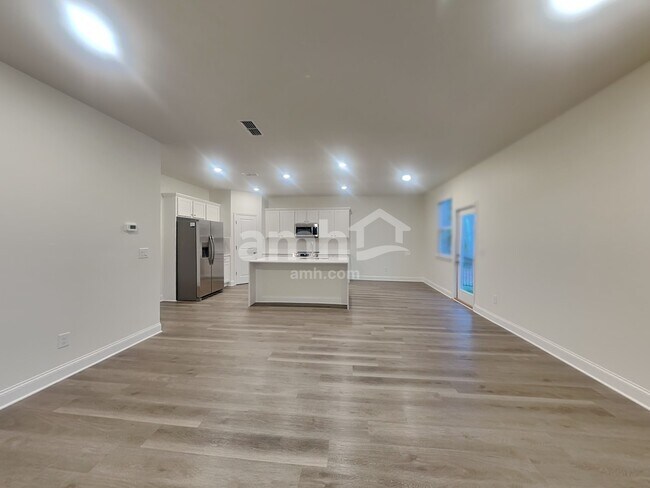 Photo - 830 Jubilation St