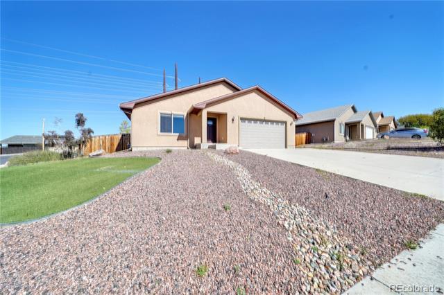 Photo - 25 Arrowsmith Dr