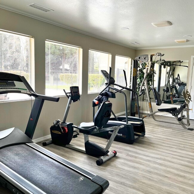 Summerfield Apartments For Rent in Visalia, CA