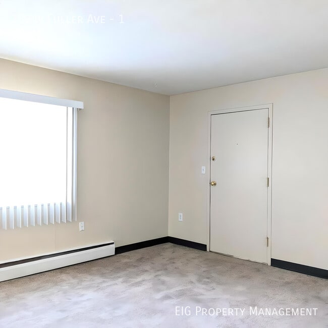 Photo - 230 W Fuller Ave Unit 1