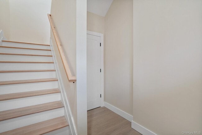 Photo - 125 New Hamburg Rd Unit A2